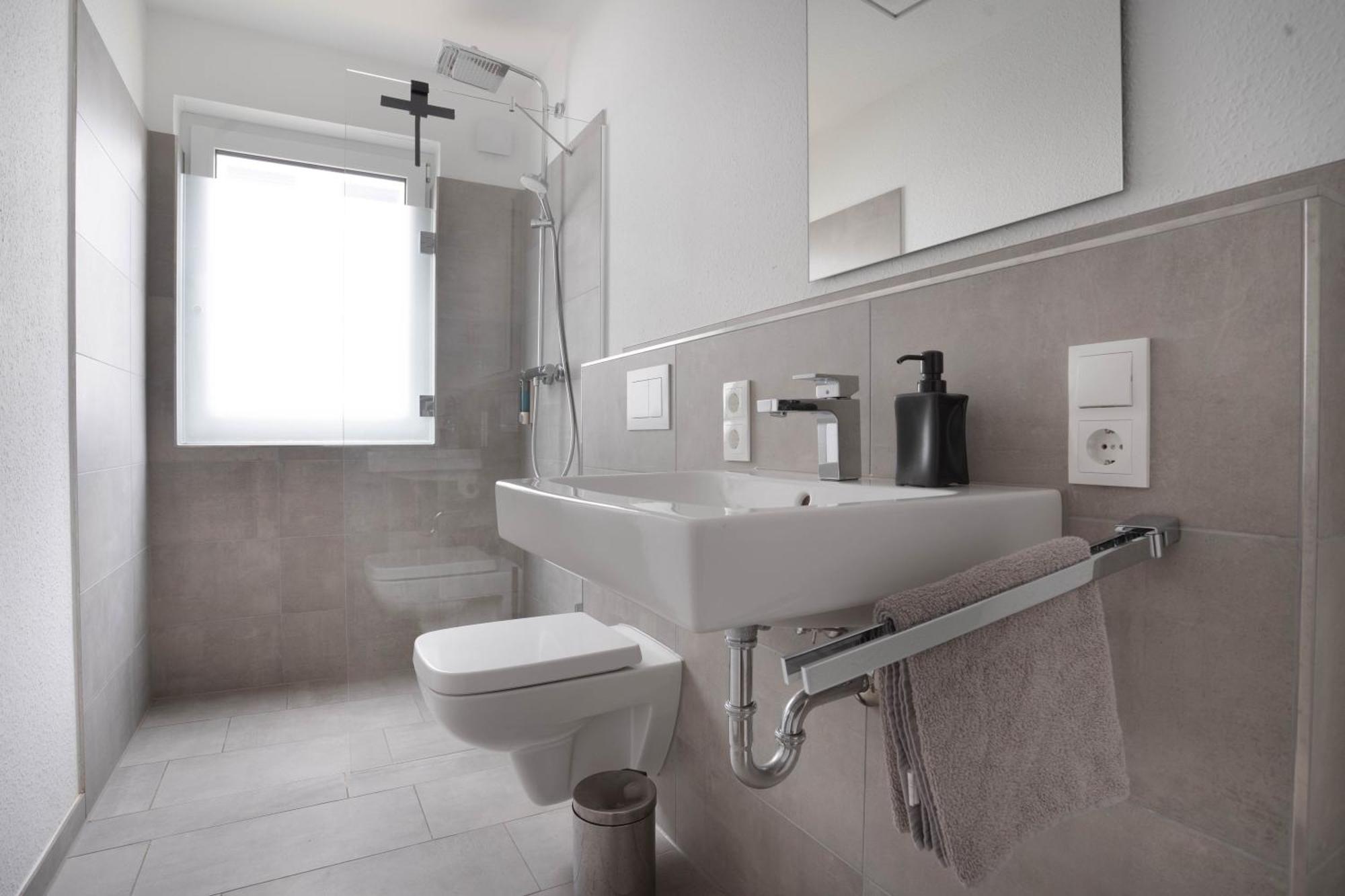 Moderne Apartments Im Herzen Von Osnabrueck I Private Tiefgarage I Home2Share Ngoại thất bức ảnh